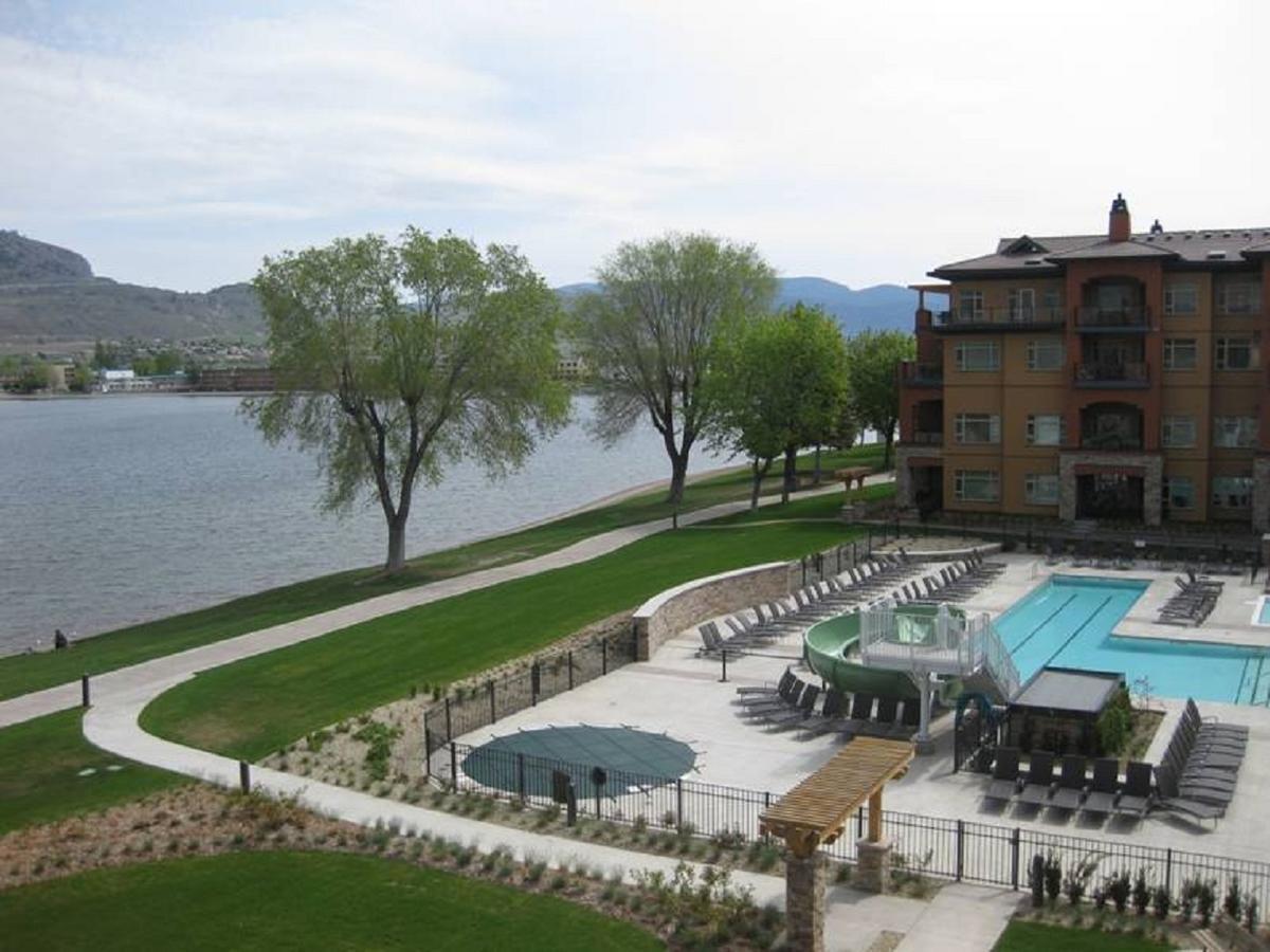 WATERMARK BEACH RESORT | ⋆⋆⋆⋆ | OSOYOOS, CANADA | SEASON DEALS FROM $270